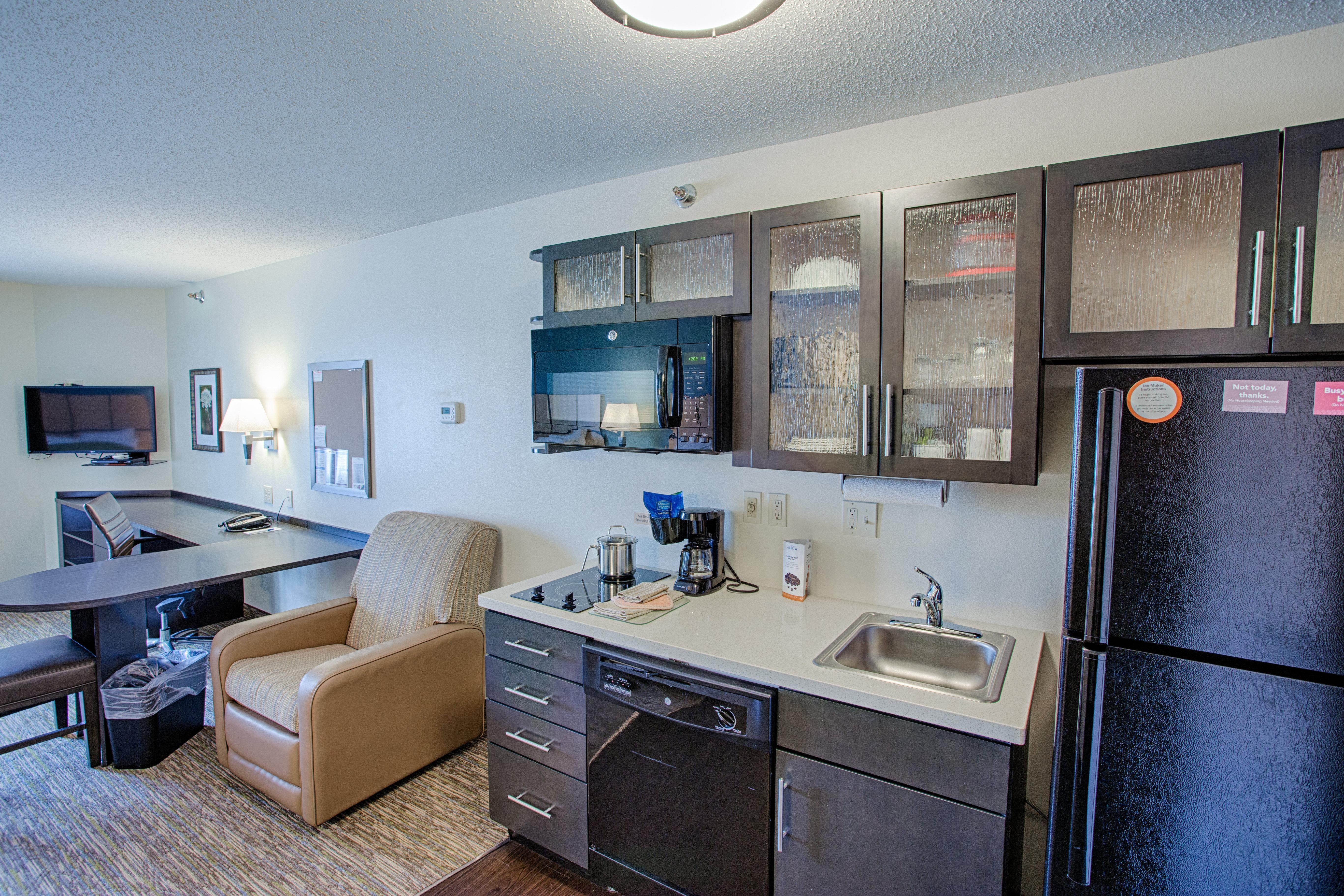Candlewood Suites Fargo-North Dakota State University By Ihg Ngoại thất bức ảnh